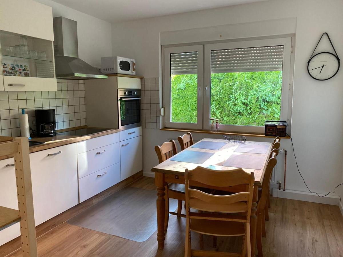 Ferienhaus Sieglinde Mit Deichblick Emden Exterior foto